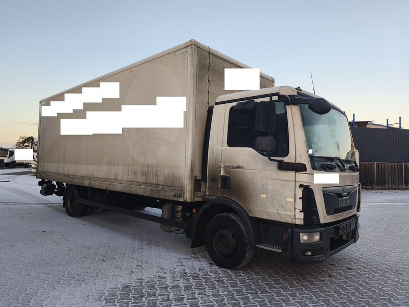 MAN TGL 12.250 Koffer 3-Sitzer Euro 6 4x2 AHK LBW (48) - Box truck: picture 2 MAN TGL 12.250 Koffer 3-Sitzer Euro 6 4x2 AHK LBW (48) - Box truck: picture 2