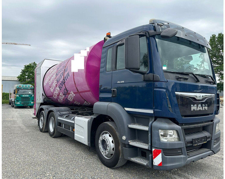 MAN TGS 28.320 - Garbage truck: picture 1 MAN TGS 28.320 - Garbage truck: picture 1