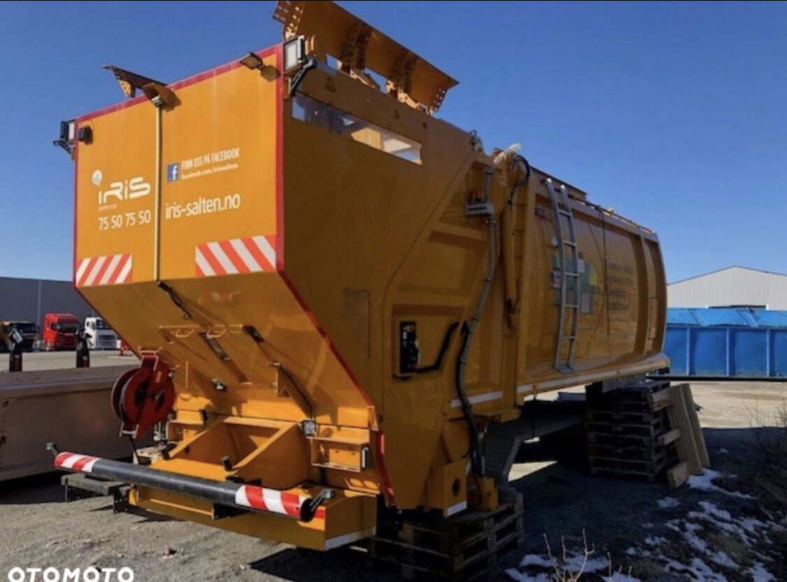 Diversen CRV2000 Like NTM, Steco - Like NEW Kadussis CRV2000 Like NTM, Steco - Like NEW - Garbage truck body: picture 2 Diversen CRV2000 Like NTM, Steco - Like NEW Kadussis CRV2000 Like NTM, Steco - Like NEW - Garbage truck body: picture 2