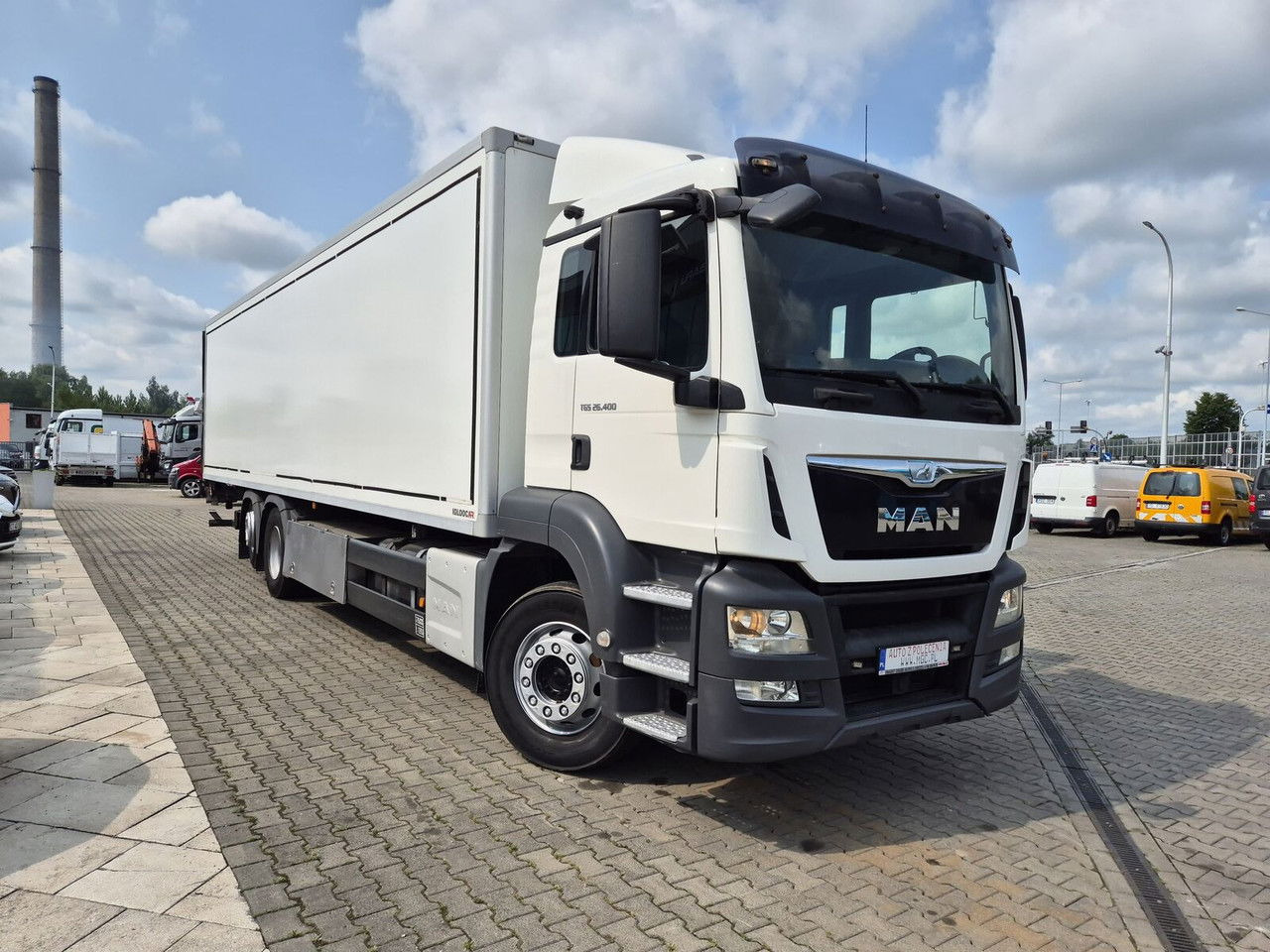 MAN TGS 26.400 Long Container 24 Europalet - Refrigerator truck: picture 4 MAN TGS 26.400 Long Container 24 Europalet - Refrigerator truck: picture 4