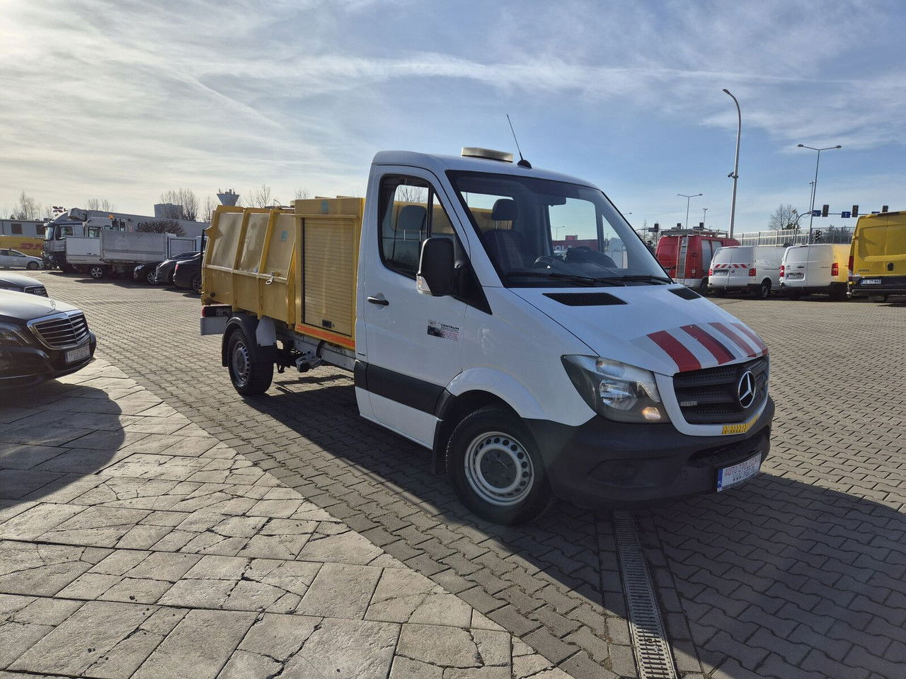 Mercedes-Benz Sprinter 316 CDi Aut. / Hummel HU2 / Webasto / 1 Owner Mercedes-Benz Sprinter 316 CDi Aut. / Hummel HU2 / Webasto / 1 Owner - Garbage truck: picture 5 Mercedes-Benz Sprinter 316 CDi Aut. / Hummel HU2 / Webasto / 1 Owner Mercedes-Benz Sprinter 316 CDi Aut. / Hummel HU2 / Webasto / 1 Owner - Garbage truck: picture 5