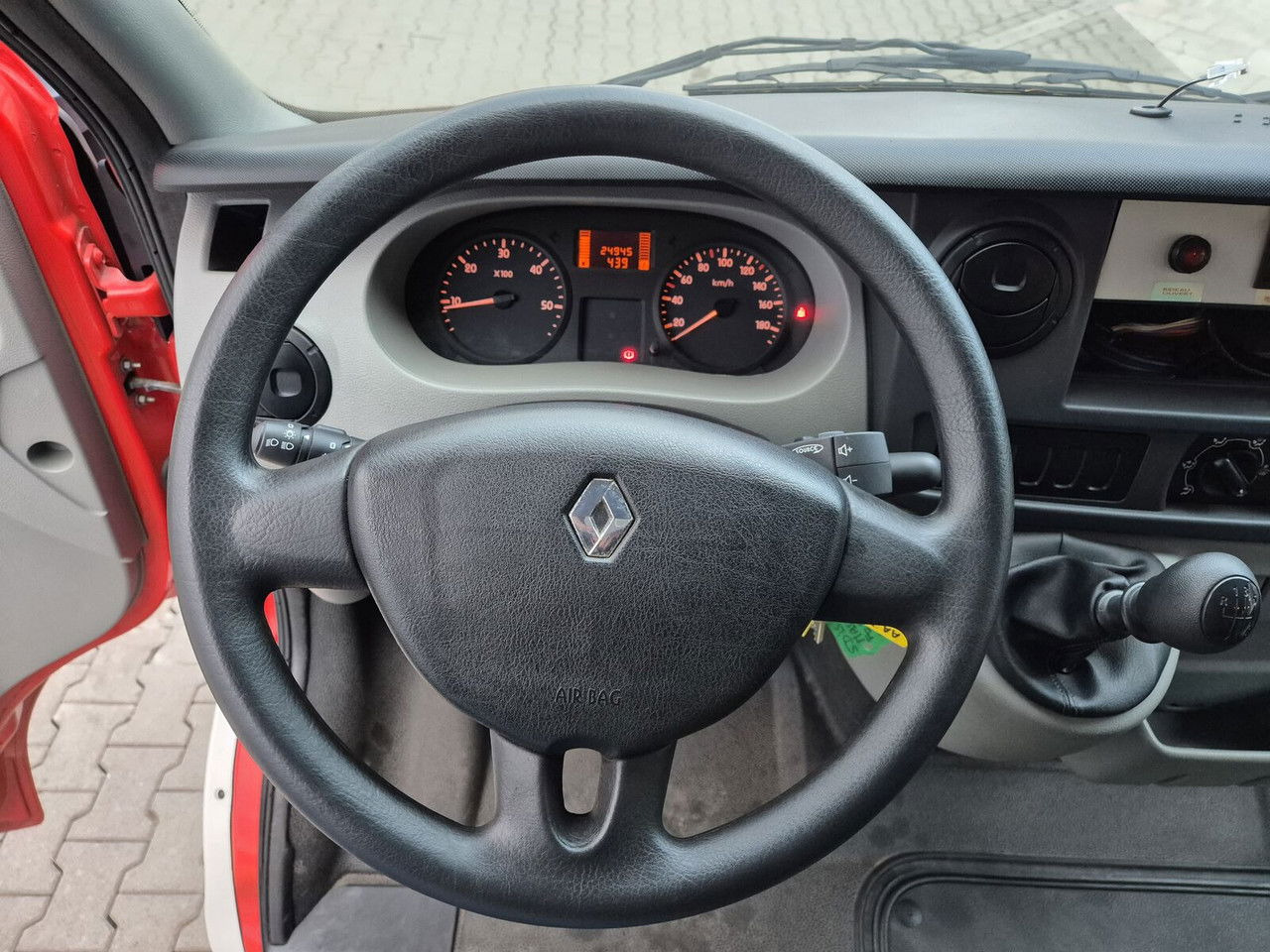 New Fire truck RENAULT Master 2.5 DCi / Like NEW LOW KM / 4 Seats: picture 15