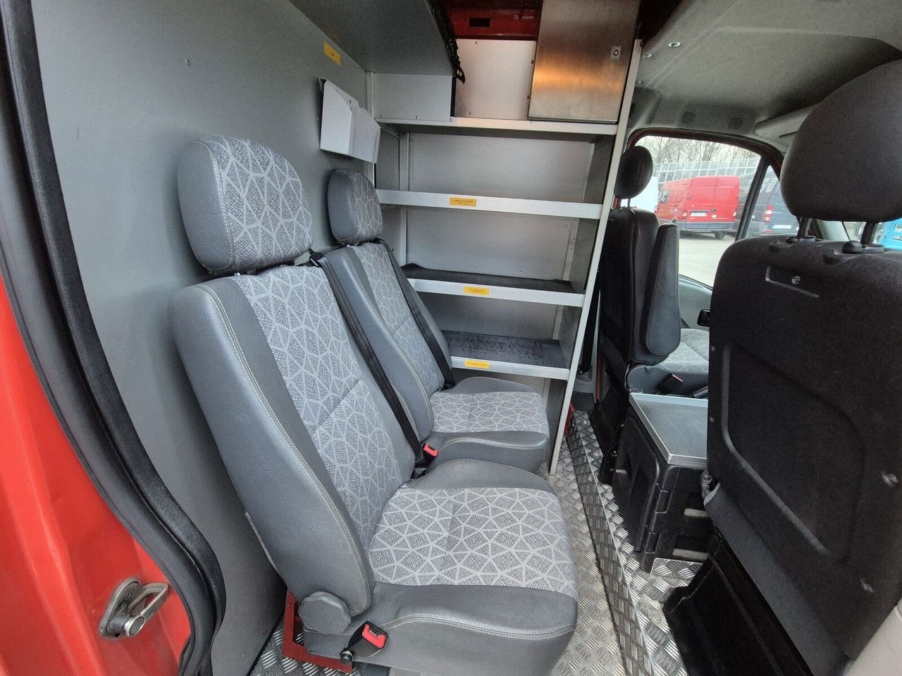 New Fire truck RENAULT Master 2.5 DCi / Like NEW LOW KM / 4 Seats: picture 18