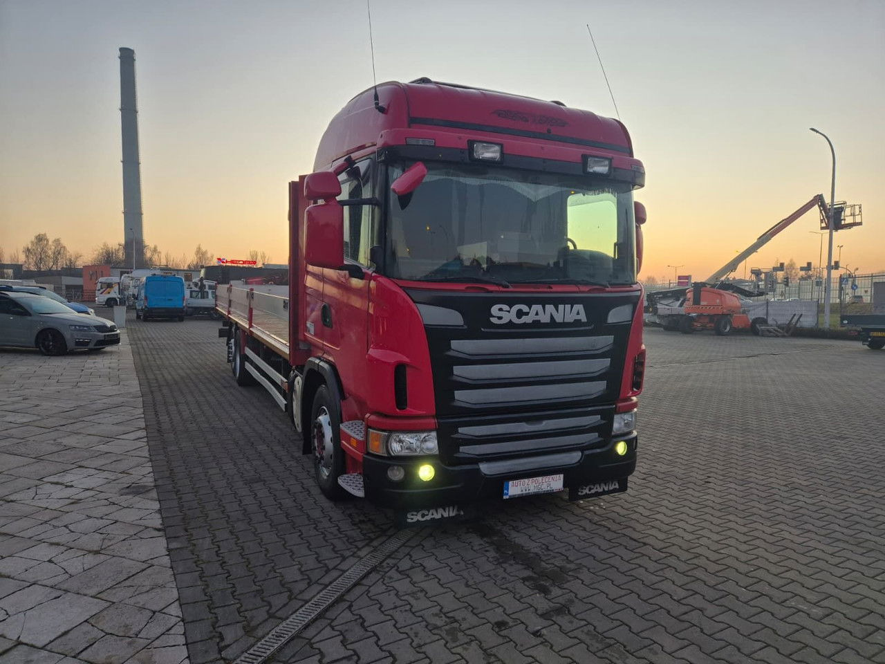 Scania G420 Serviced / 1 Owner / Sleep Cabin - Dropside/ Flatbed truck: picture 4 Scania G420 Serviced / 1 Owner / Sleep Cabin - Dropside/ Flatbed truck: picture 4