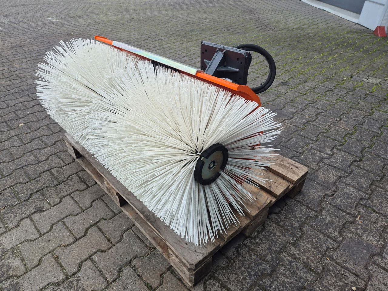 Tuchel Bagger KM 520 - Broom: picture 4 Tuchel Bagger KM 520 - Broom: picture 4