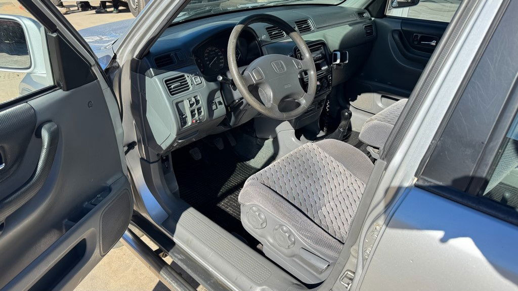 SUV Honda CRV 2.0 - Petrol - AIR Condition - 5 Doors: picture 10