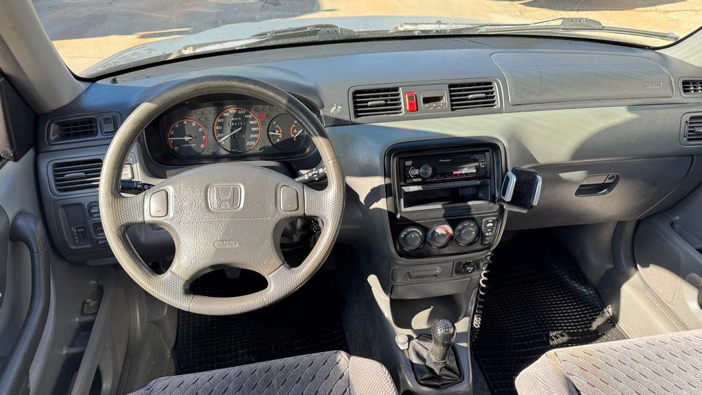 SUV Honda CRV 2.0 - Petrol - AIR Condition - 5 Doors: picture 12