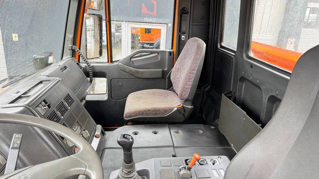Iveco Eurotrakker 180EH25 4x4 meiller tipper  leasing Iveco Eurotrakker 180EH25 4x4 meiller tipper: picture 28