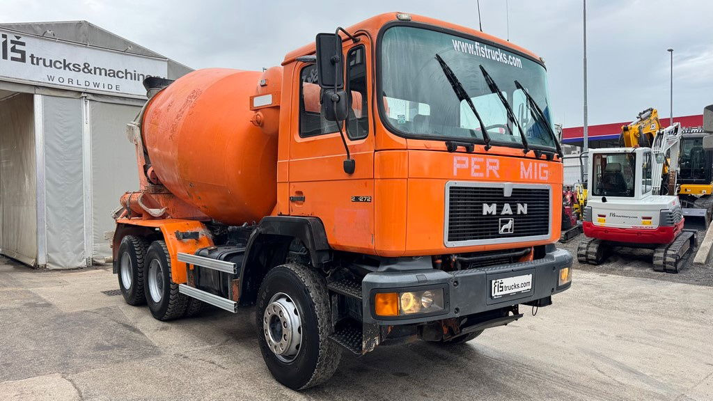 MAN 26.272 6x4 mixer - 7M3 - full spring - Concrete mixer truck: picture 3 MAN 26.272 6x4 mixer - 7M3 - full spring - Concrete mixer truck: picture 3