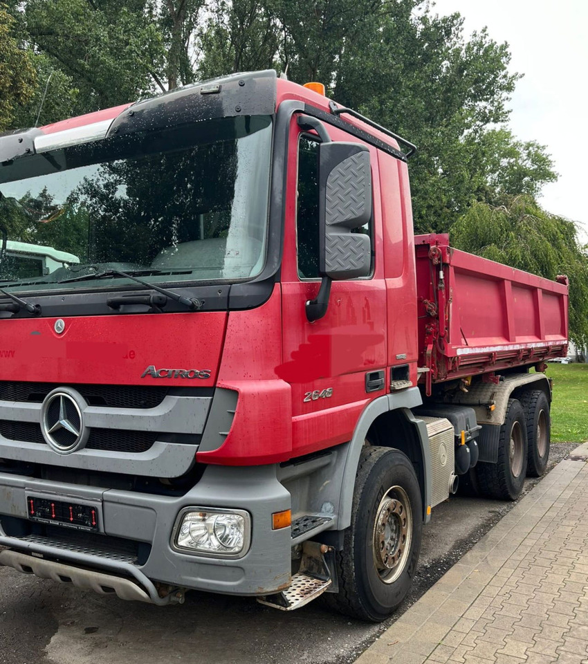 Mercedes-Benz Actros 2648 6X4 3 sided tipper - Tipper: picture 2 Mercedes-Benz Actros 2648 6X4 3 sided tipper - Tipper: picture 2