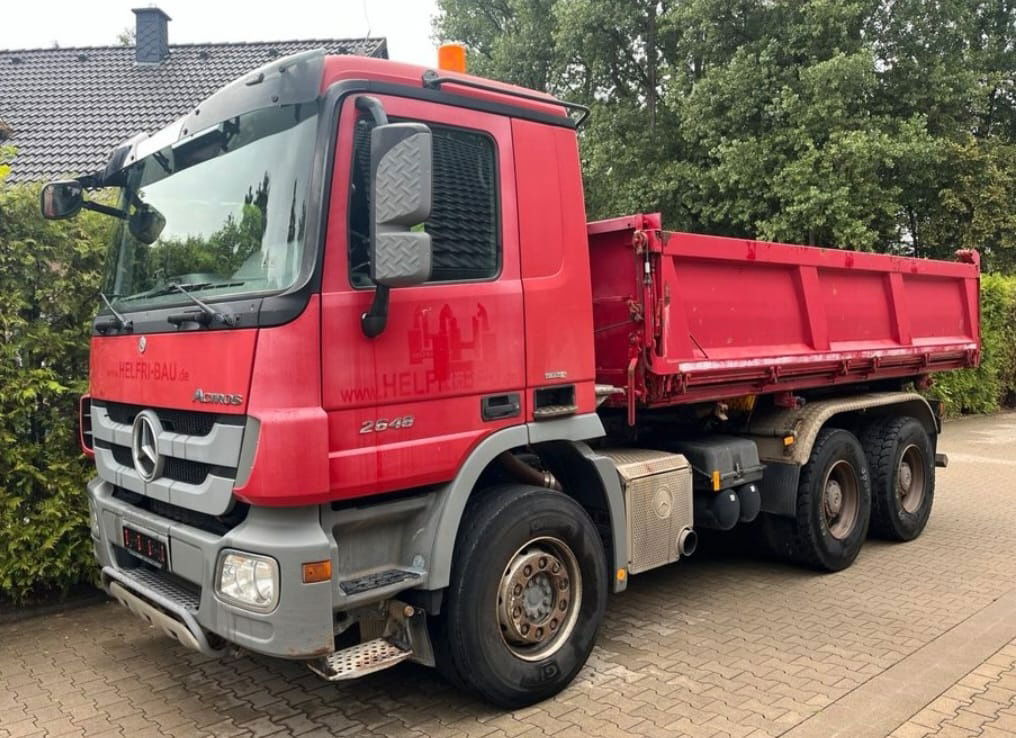 Mercedes-Benz Actros 2648 6X4 3 sided tipper - Tipper: picture 1 Mercedes-Benz Actros 2648 6X4 3 sided tipper - Tipper: picture 1