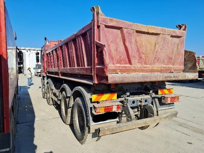 Mercedes-Benz Actros 4144 8x4 tipper - 1st owner - Tipper: picture 5 Mercedes-Benz Actros 4144 8x4 tipper - 1st owner - Tipper: picture 5