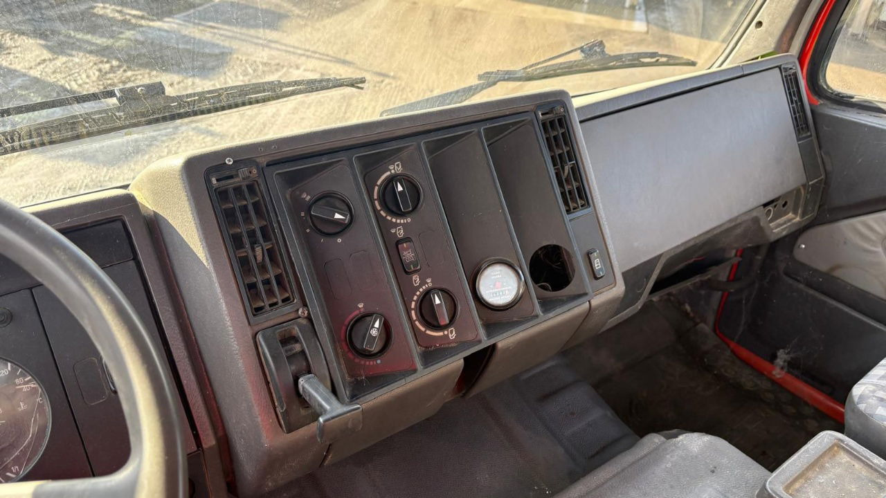 Cab chassis truck Mercedes-Benz SK 3229 8x4 chassis - complete spring V8: picture 14