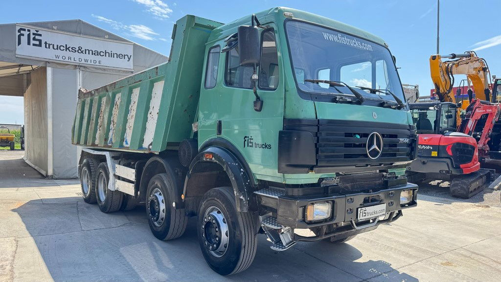 Mercedes-Benz SK 3235 8X4 tipper - V8 - Tipper: picture 3 Mercedes-Benz SK 3235 8X4 tipper - V8 - Tipper: picture 3