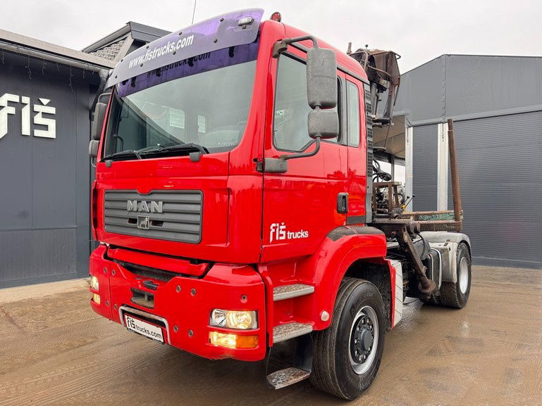 MAN TGA 18.430 4X4 tractor unit - crane LIV L1075P - Tractor unit: picture 1 MAN TGA 18.430 4X4 tractor unit - crane LIV L1075P - Tractor unit: picture 1