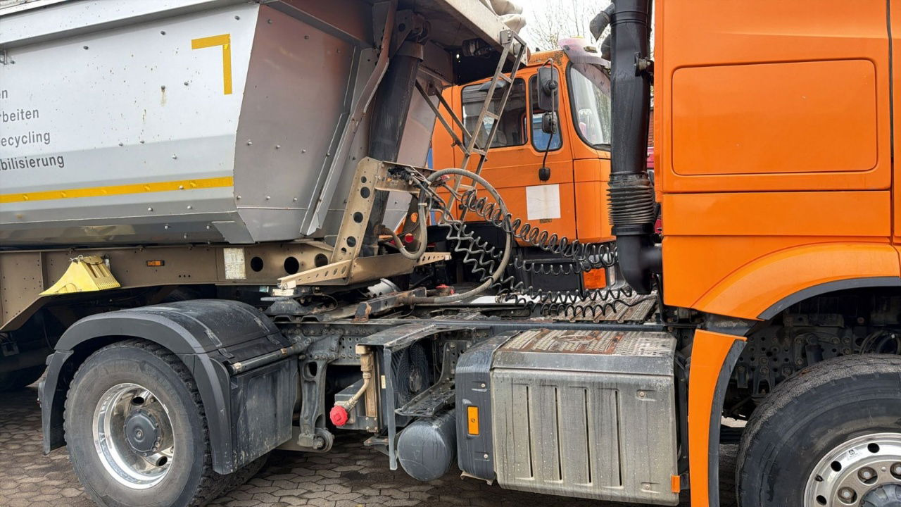 Mercedes-Benz Arocs 1851 LS HAD 4X4 - Euro 6 - retarder - tipper hydraulics - Tractor unit: picture 5 Mercedes-Benz Arocs 1851 LS HAD 4X4 - Euro 6 - retarder - tipper hydraulics - Tractor unit: picture 5