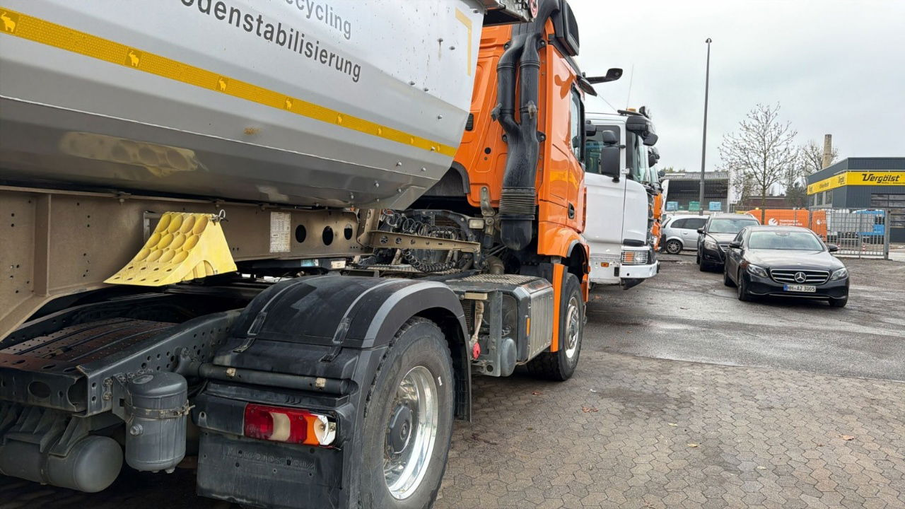 Mercedes-Benz Arocs 1851 LS HAD 4X4 - Euro 6 - retarder - tipper hydraulics - Tractor unit: picture 3 Mercedes-Benz Arocs 1851 LS HAD 4X4 - Euro 6 - retarder - tipper hydraulics - Tractor unit: picture 3