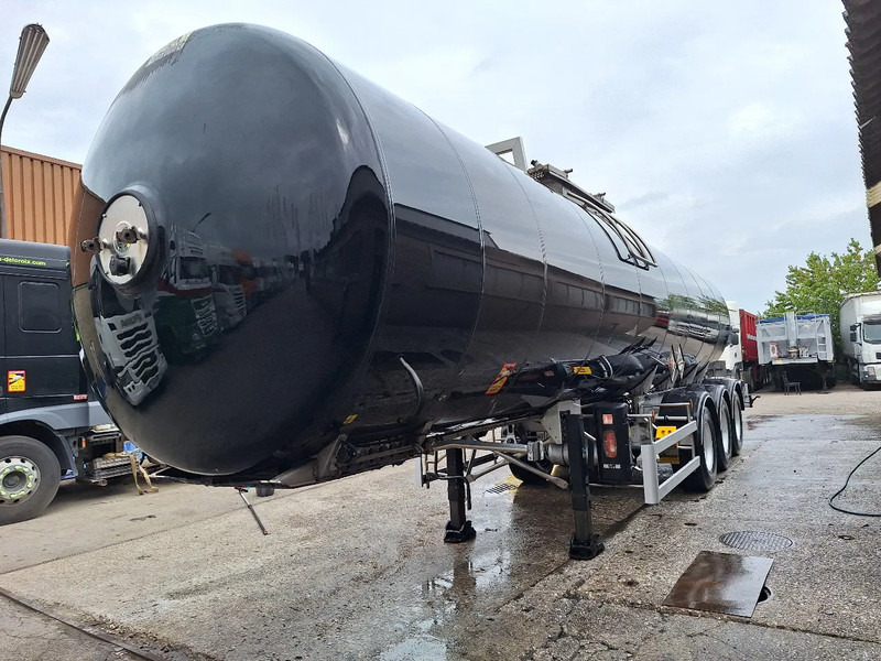 Magyar SR34F22A - Tank semi-trailer: picture 2 Magyar SR34F22A - Tank semi-trailer: picture 2