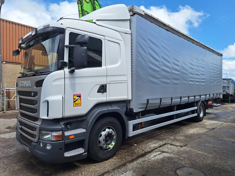 Scania R360 R360 - Curtainsider truck: picture 1 Scania R360 R360 - Curtainsider truck: picture 1