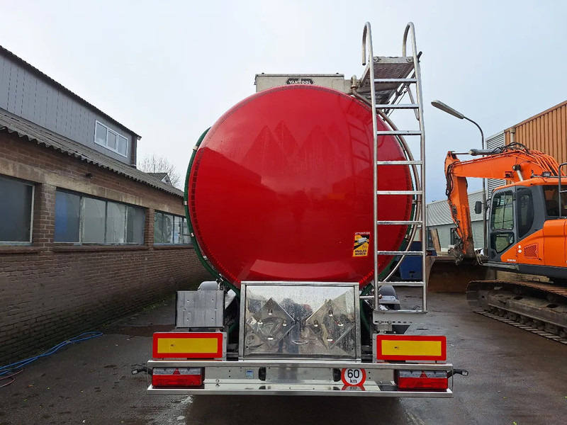 Van Hool 3D0020 ADR AT,FL,OX - Tank semi-trailer: picture 3 Van Hool 3D0020 ADR AT,FL,OX - Tank semi-trailer: picture 3