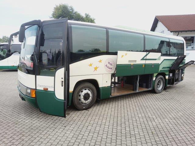 Mercedes Benz O 404 10 RH Besonders wenig Rost / Klima / IDEAL ALS WOHNBUS - Coach, Camper: picture 4 Mercedes Benz O 404 10 RH Besonders wenig Rost / Klima / IDEAL ALS WOHNBUS - Coach, Camper: picture 4