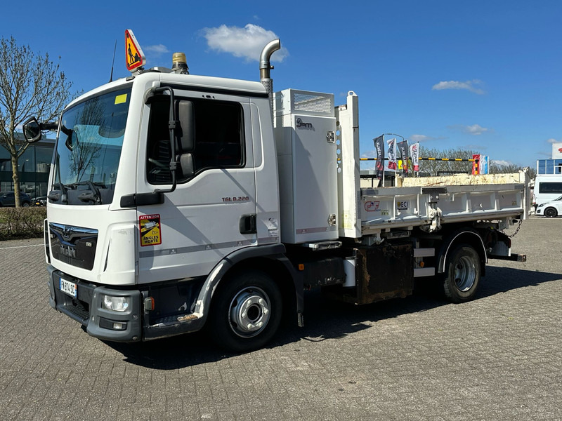 MAN TGL 8.220 2 sides tipper Kipper - Tipper: picture 5 MAN TGL 8.220 2 sides tipper Kipper - Tipper: picture 5