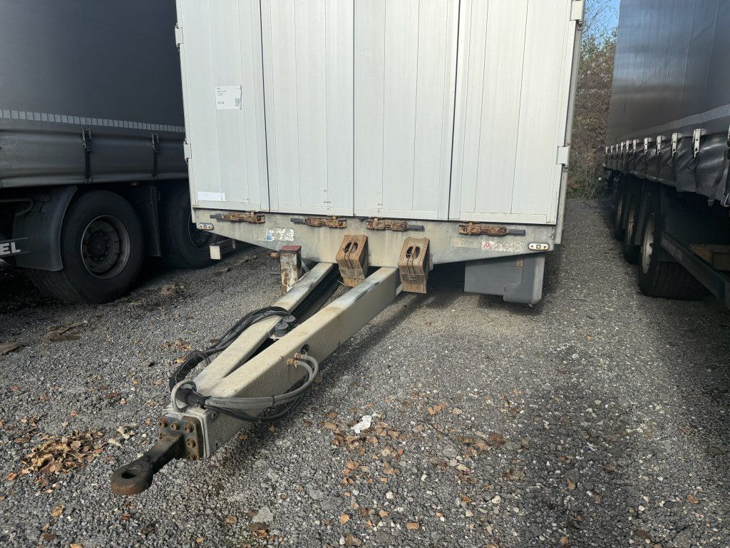 Agrikom - Curtainsider trailer: picture 3 Agrikom - Curtainsider trailer: picture 3