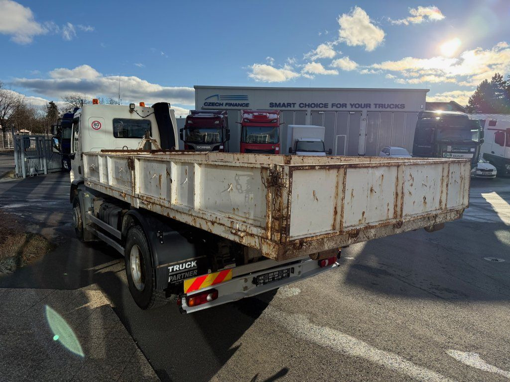 DAF LF55.220 - Hook lift truck: picture 5 DAF LF55.220 - Hook lift truck: picture 5