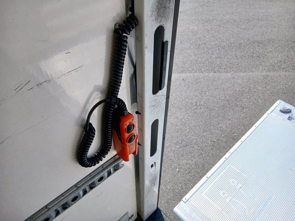 Closed box van Iveco 72-210 (70C210): picture 11