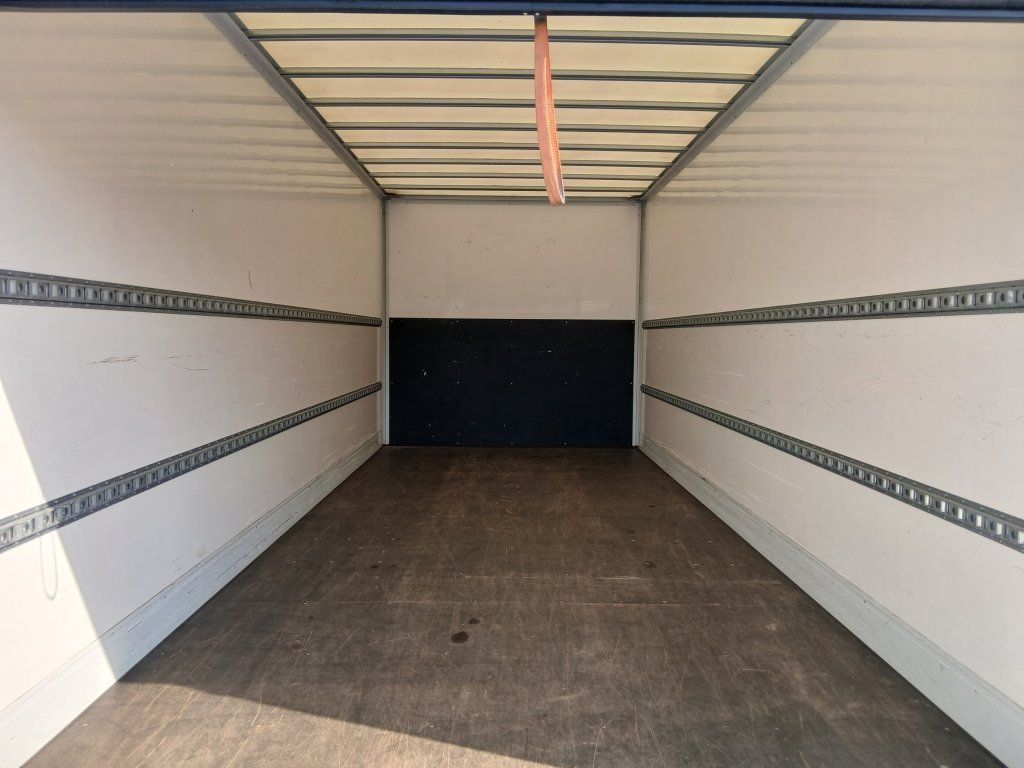 Closed box van Iveco 72-210 (70C210): picture 10