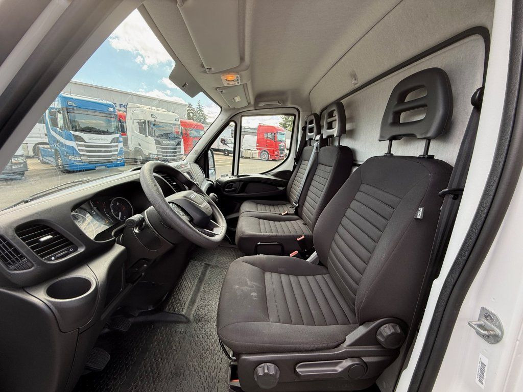 Iveco Daily 35C16 leasing Iveco Daily 35C16: picture 13