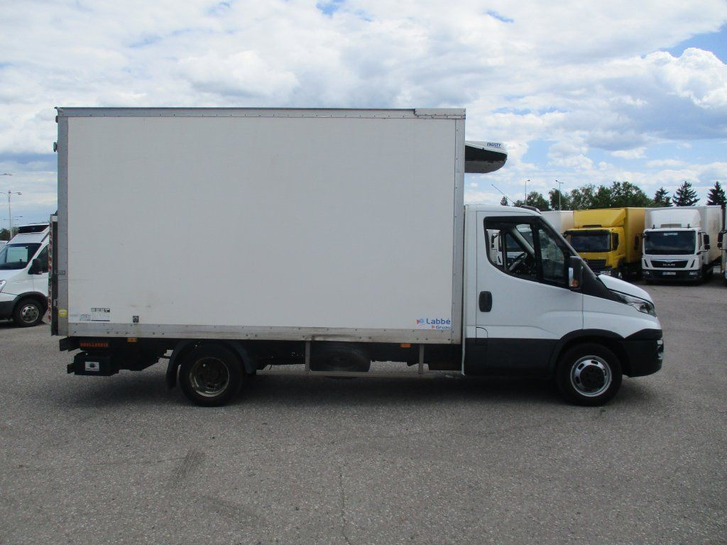 Iveco Daily 35C16 Dhollandia - Refrigerated delivery van: picture 4 Iveco Daily 35C16 Dhollandia - Refrigerated delivery van: picture 4
