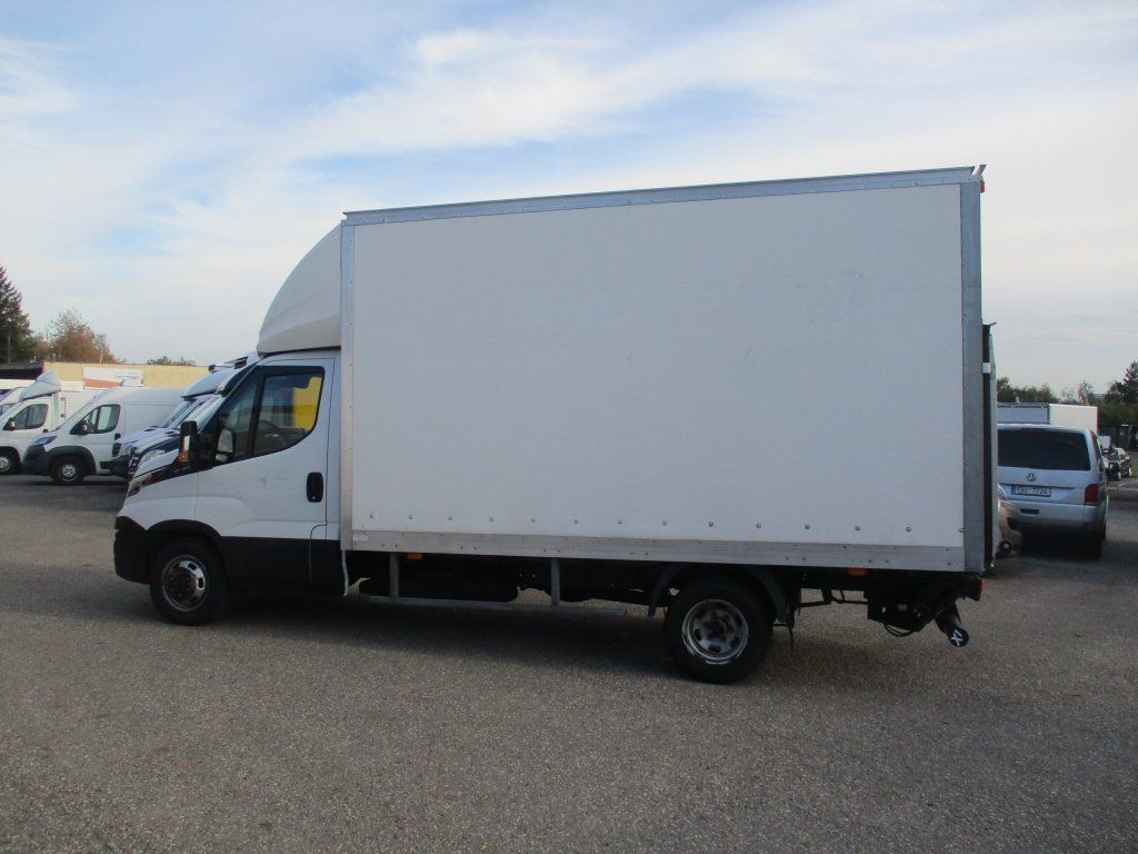 Iveco Daily 35C16 mit LBW - Closed box van: picture 4 Iveco Daily 35C16 mit LBW - Closed box van: picture 4