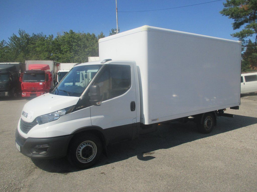 Iveco Daily 35S16 - Panel van: picture 1 Iveco Daily 35S16 - Panel van: picture 1