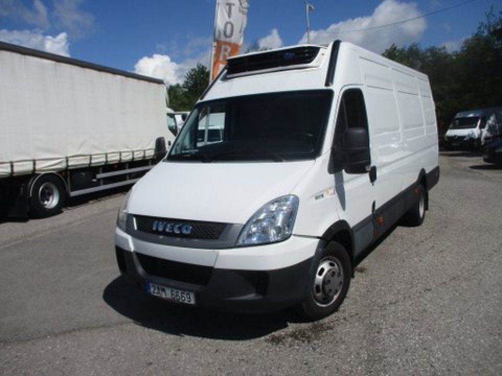 Iveco Daily 50C15 Carrier 350 - Refrigerated delivery van: picture 2 Iveco Daily 50C15 Carrier 350 - Refrigerated delivery van: picture 2