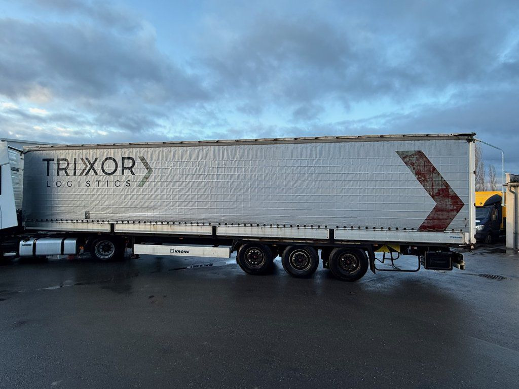 Krone SD Bordwande SAF - Curtainsider semi-trailer: picture 5 Krone SD Bordwande SAF - Curtainsider semi-trailer: picture 5
