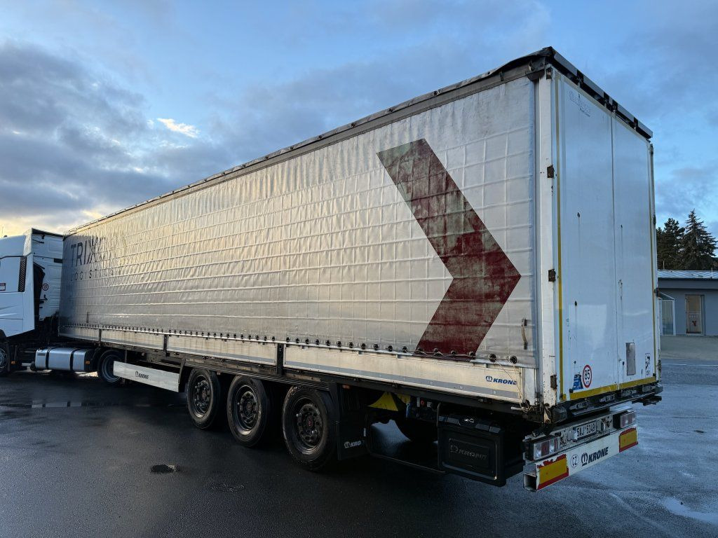 Krone SD Bordwande SAF - Curtainsider semi-trailer: picture 4 Krone SD Bordwande SAF - Curtainsider semi-trailer: picture 4