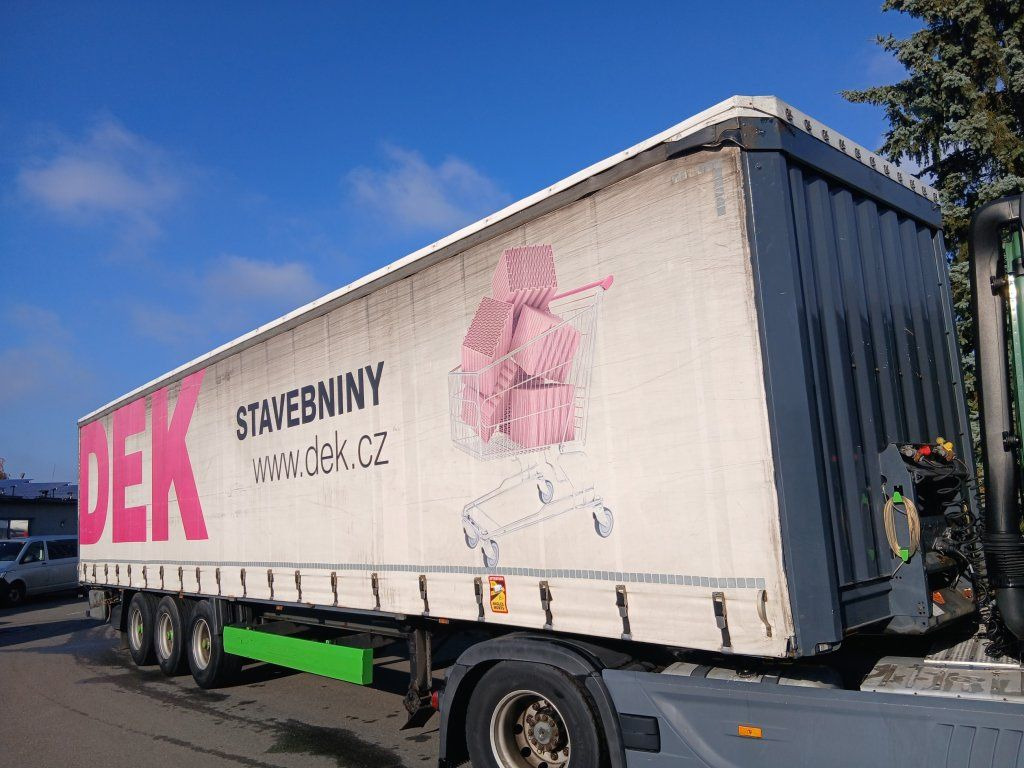 Krone SD - Curtainsider semi-trailer: picture 1 Krone SD - Curtainsider semi-trailer: picture 1