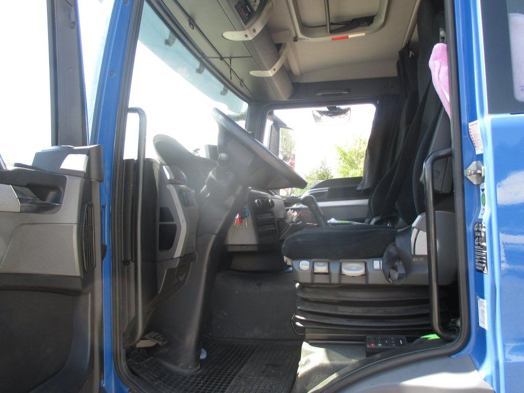 MAN TGS 26.440 6x2 - Box truck: picture 5 MAN TGS 26.440 6x2 - Box truck: picture 5