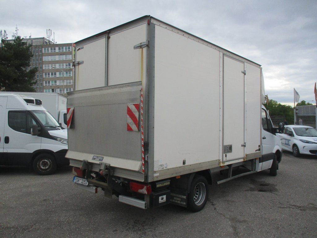 Mercedes-Benz Sprinter 513 CDi mit LBW Mercedes-Benz Sprinter 513 CDi mit LBW - Closed box van: picture 4 Mercedes-Benz Sprinter 513 CDi mit LBW Mercedes-Benz Sprinter 513 CDi mit LBW - Closed box van: picture 4