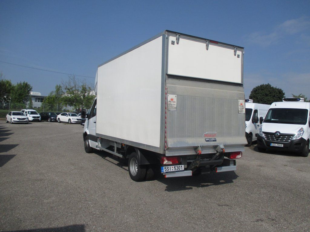 Mercedes-Benz Sprinter 514 CDi - Closed box van: picture 3 Mercedes-Benz Sprinter 514 CDi - Closed box van: picture 3