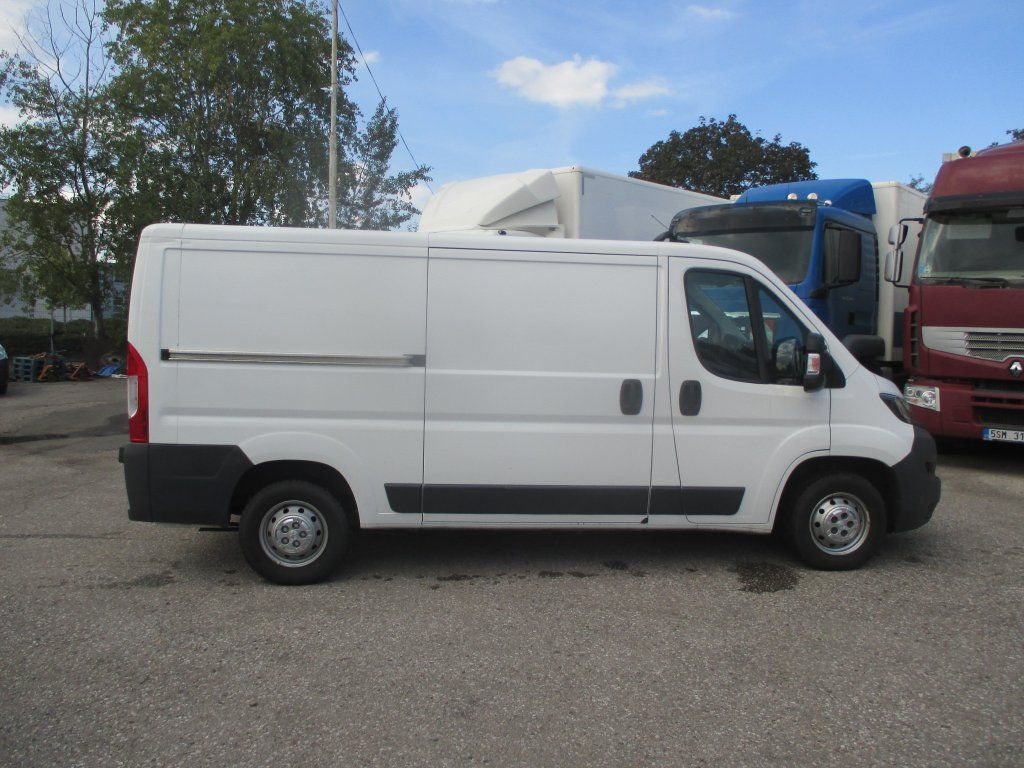 Peugeot Boxer L2H1 - Refrigerated delivery van: picture 4 Peugeot Boxer L2H1 - Refrigerated delivery van: picture 4