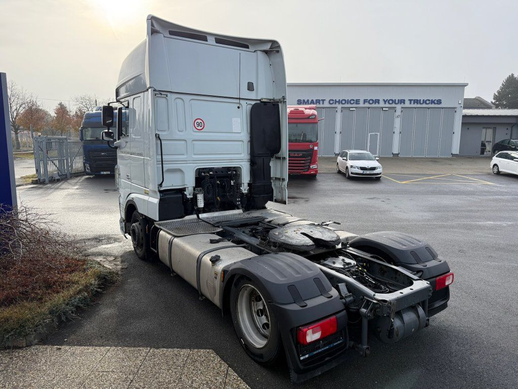 DAF XF480 Superspacecab SSC lowdeck - Tractor unit: picture 5 DAF XF480 Superspacecab SSC lowdeck - Tractor unit: picture 5
