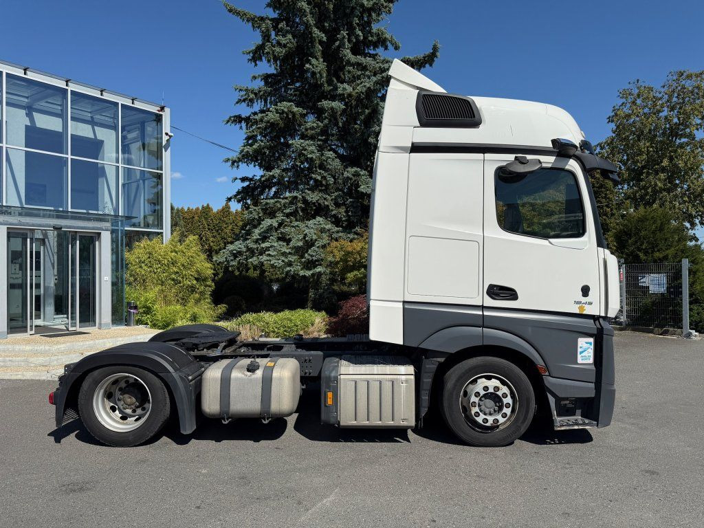 Mercedes-Benz 1845 Actros EURO 6 MEGA/lowdeck - Tractor unit: picture 3 Mercedes-Benz 1845 Actros EURO 6 MEGA/lowdeck - Tractor unit: picture 3