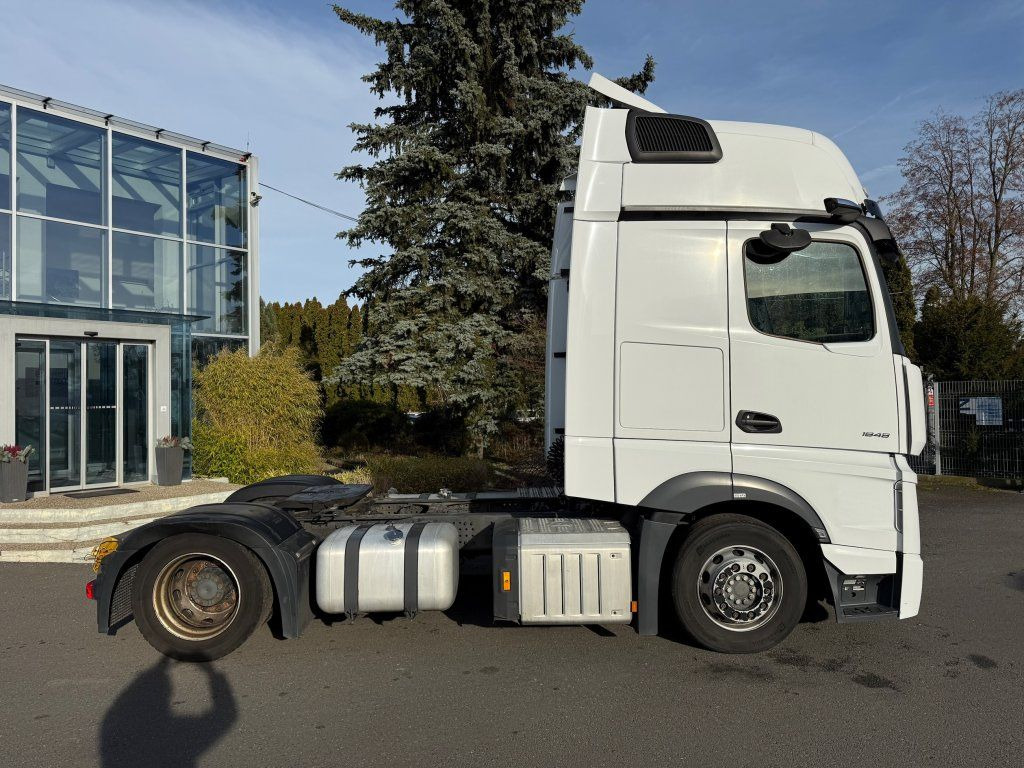 Mercedes-Benz 1848 Actros Gigaspace MEGA/lowdeck NEW TACHO - Tractor unit: picture 3 Mercedes-Benz 1848 Actros Gigaspace MEGA/lowdeck NEW TACHO - Tractor unit: picture 3