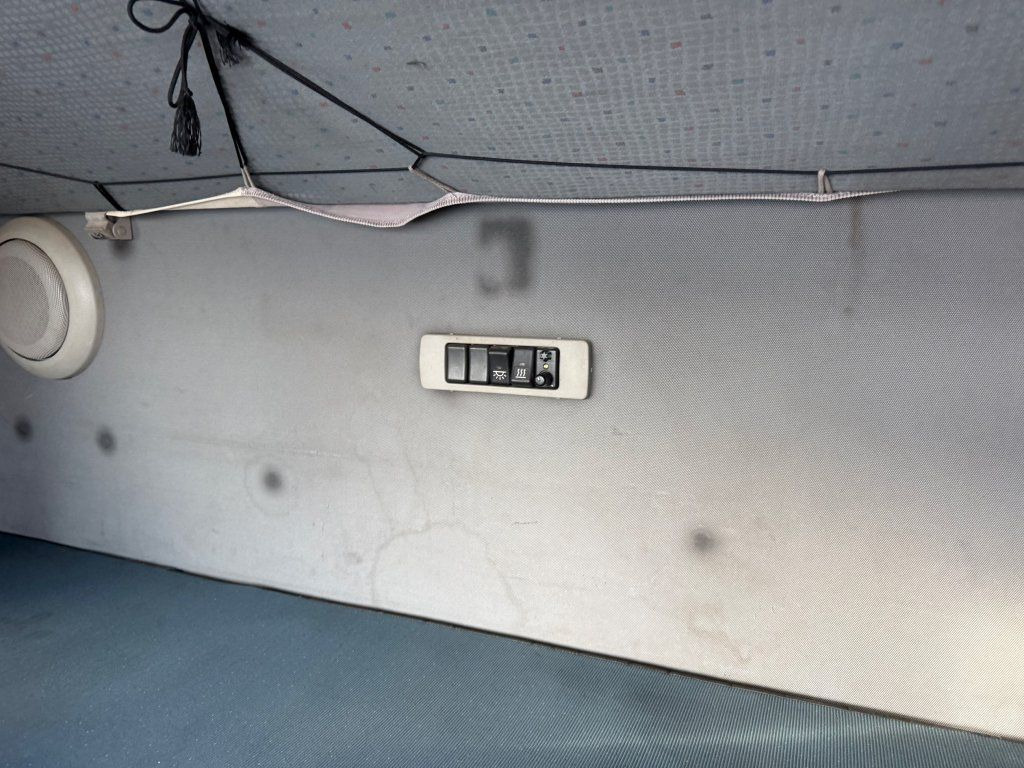 Tractor unit Volvo FM12.460 6x2 EURO 3: picture 18 Tractor unit Volvo FM12.460 6x2 EURO 3: picture 18