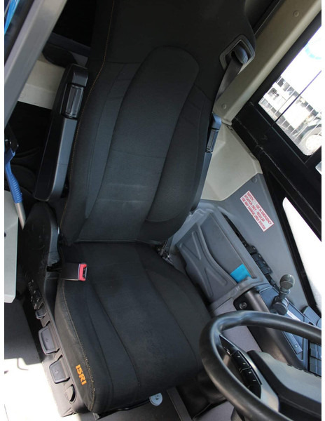 Iveco CROSSWAY Low Entry | EURO 6 | 2+2+1 | 41 SEATS - City bus: picture 5 Iveco CROSSWAY Low Entry | EURO 6 | 2+2+1 | 41 SEATS - City bus: picture 5