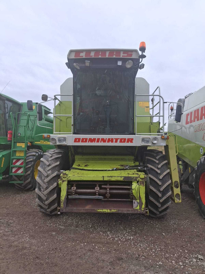 Claas dominator 118 sl Maxi - Harvester: picture 5 Claas dominator 118 sl Maxi - Harvester: picture 5