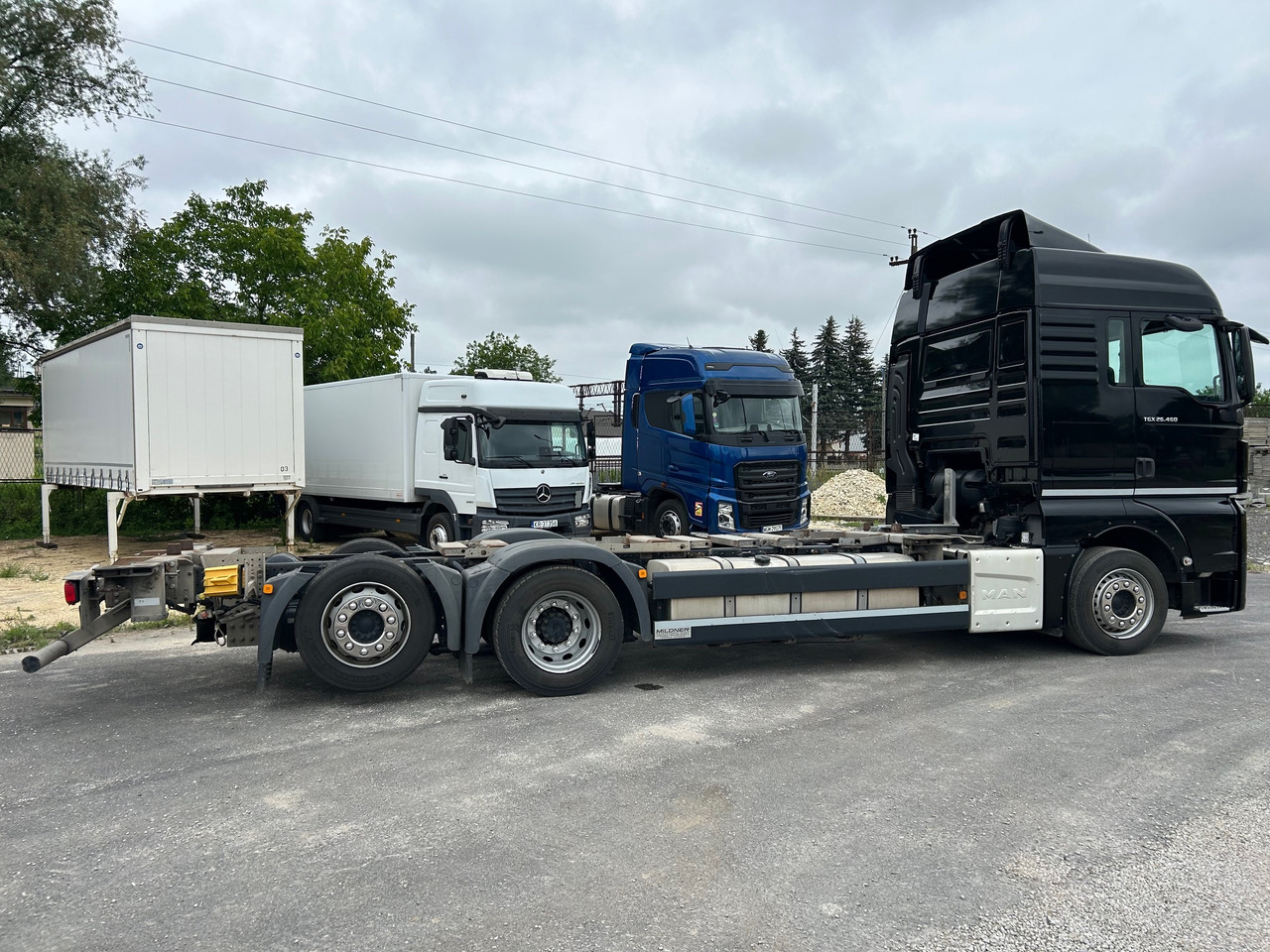 MAN TGX 26.460 / ACC / BDF MULTI / E6 / LOWDECK - Cab chassis truck: picture 4 MAN TGX 26.460 / ACC / BDF MULTI / E6 / LOWDECK - Cab chassis truck: picture 4