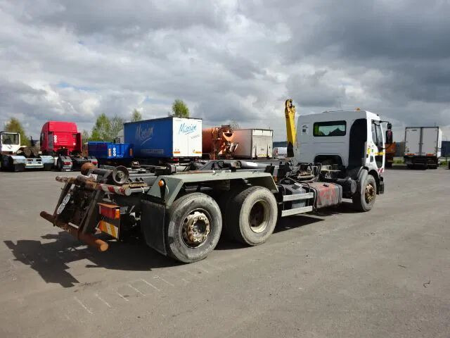 Renault Premium 370 dci - Hook lift truck: picture 2 Renault Premium 370 dci - Hook lift truck: picture 2